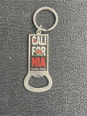 California Republic Bottle Opener Keychain - Black & Red